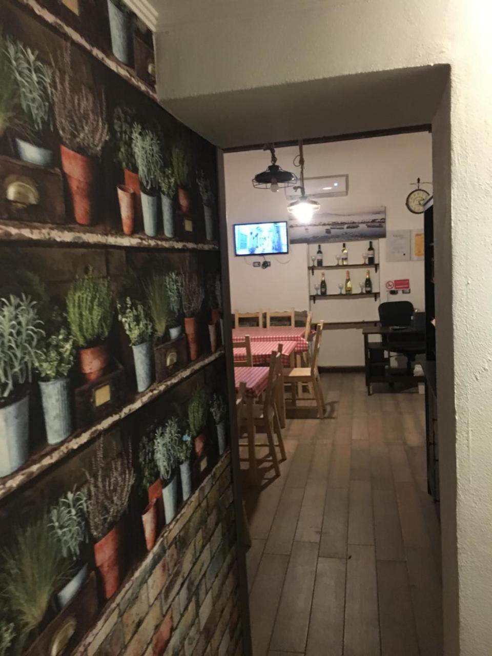 Na Tazzulel E Cafe Bed & Breakfast เนเปิลส์ ภายนอก รูปภาพ